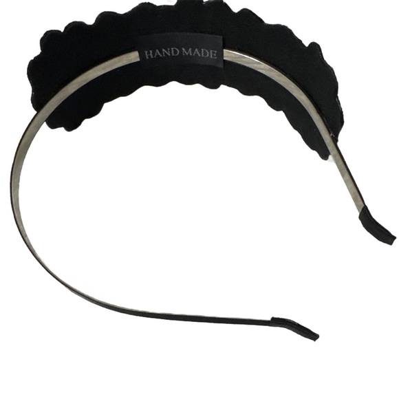 Painless Headband Embroidered Ribbon Hair Accessory,Luxurious, handmade
NEW - Picture 3 of 3